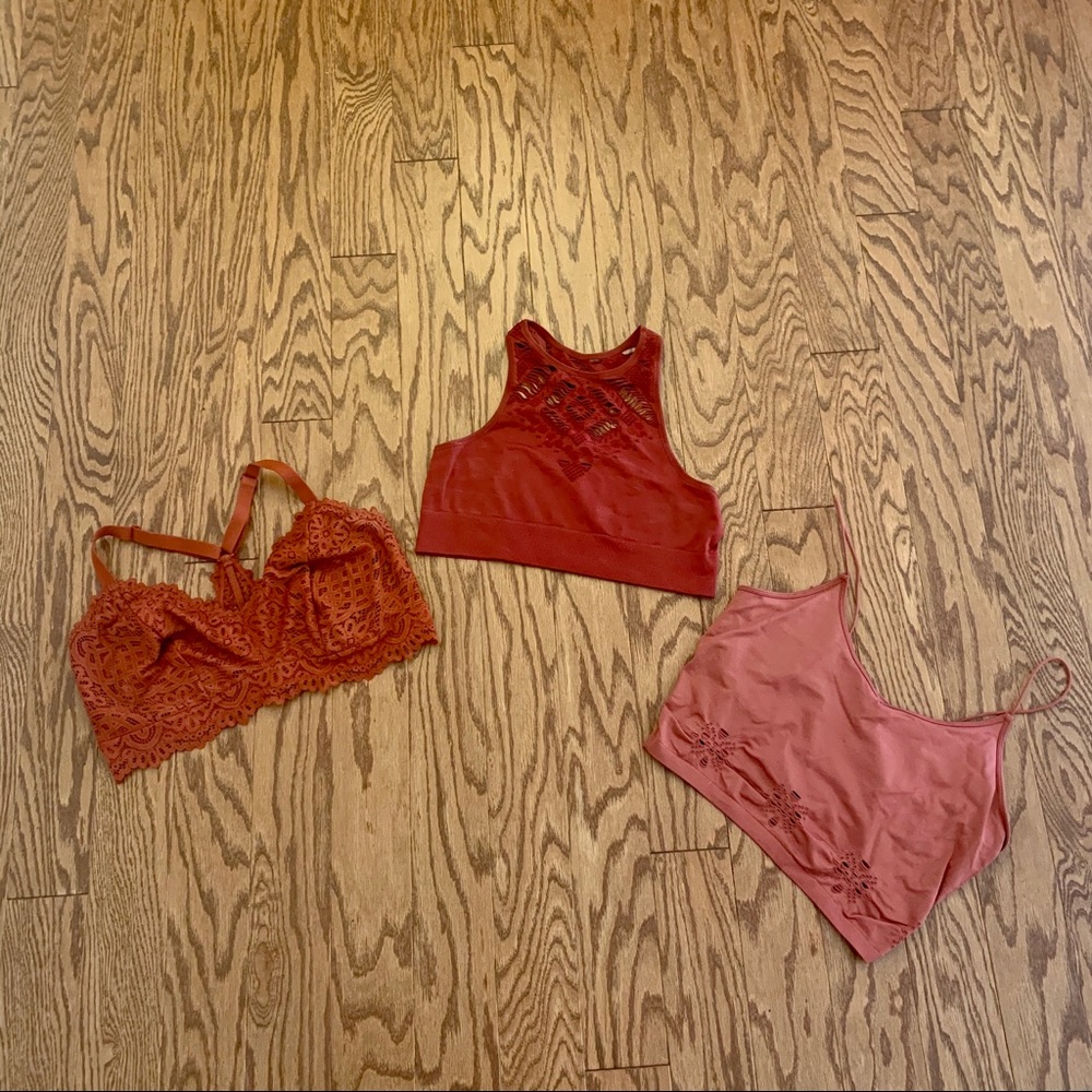 BRALETTE ALERT!! 🚨